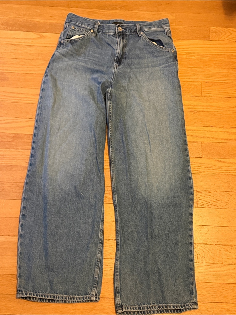 Uniqlo Relaxed Wide-Leg Jeans - Light Blue Wash